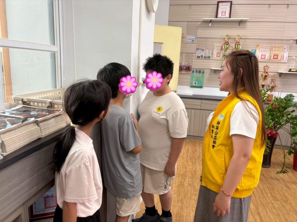 Line album 11462發送助養金東安國中小，觀音國小（4 6月） 250602 21