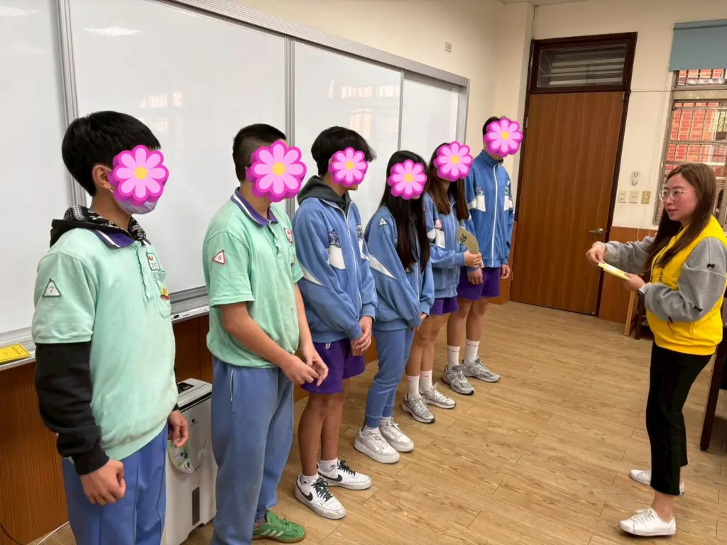 LINE ALBUM 20260317東安國中小、觀音國小 送助養金 260317